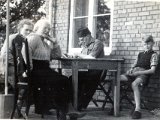 Familiealbum Sdb043 3  1951 07 Juli 1951 Jørgens første ferie hos bedstefar og Kis hvor farmor også var